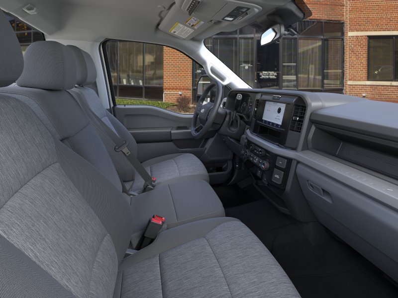 New 2026 Oxford White Ford XL image 11