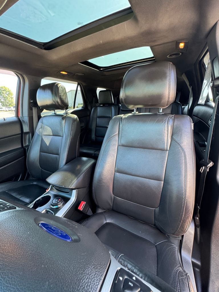 Used 2014 Ruby Red Metallic Ford XLT image 40