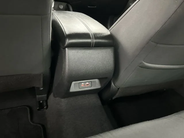 2024 Nissan Altima SV - Photo 18