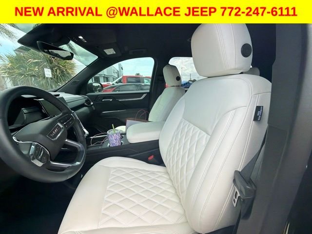 Used 2026 Black GMC Elevation image 4