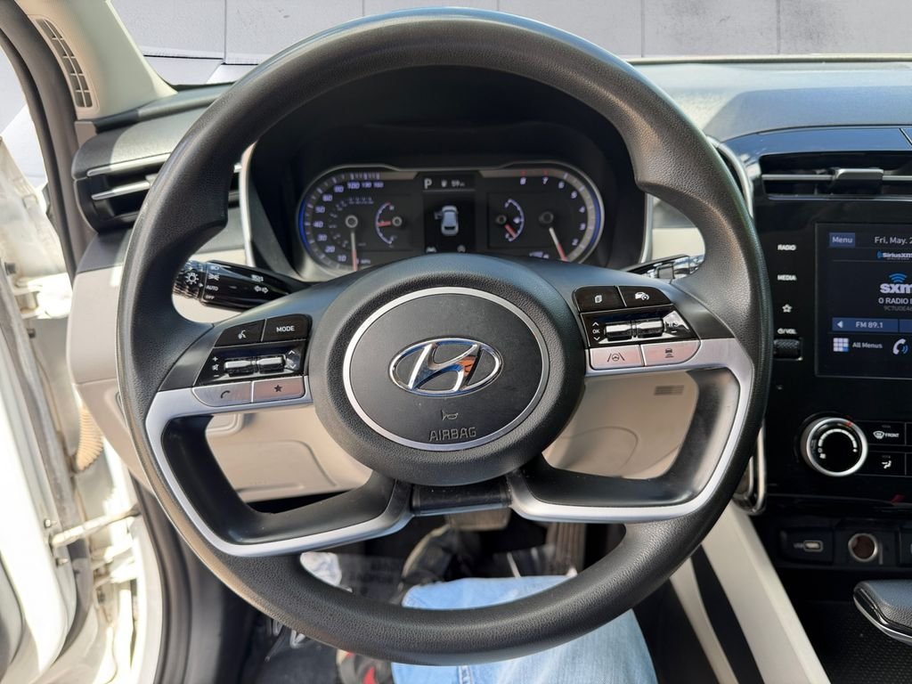 Used 2022 Gray Hyundai SEL image 9
