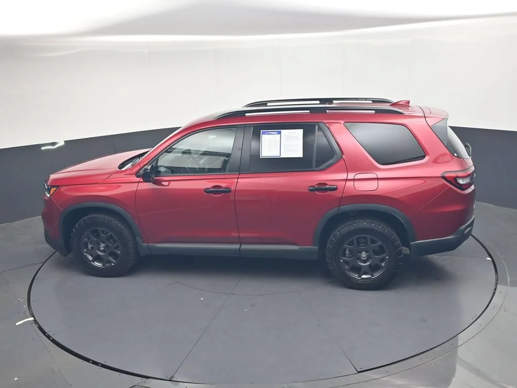 Certified Used 2025 Radiant Red Metallic II Honda TrailSport image 87
