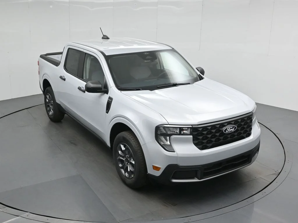 New 2026 White Ford XLT image 31