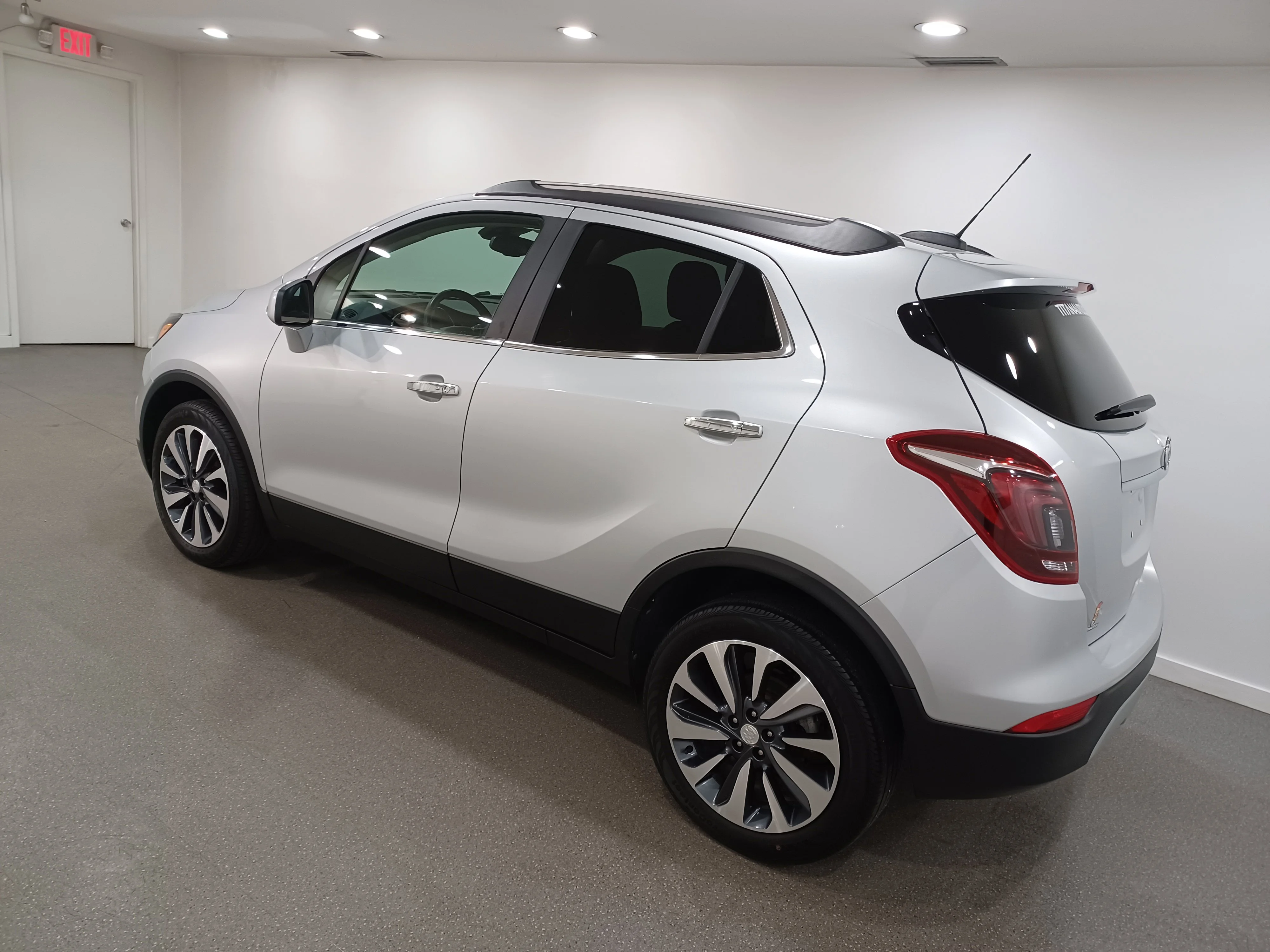 Certified Used 2021 Quicksilver Metallic Buick Preferred*Remote Start | Blind Spot Detection | Park Assist | Roof Rails image 7
