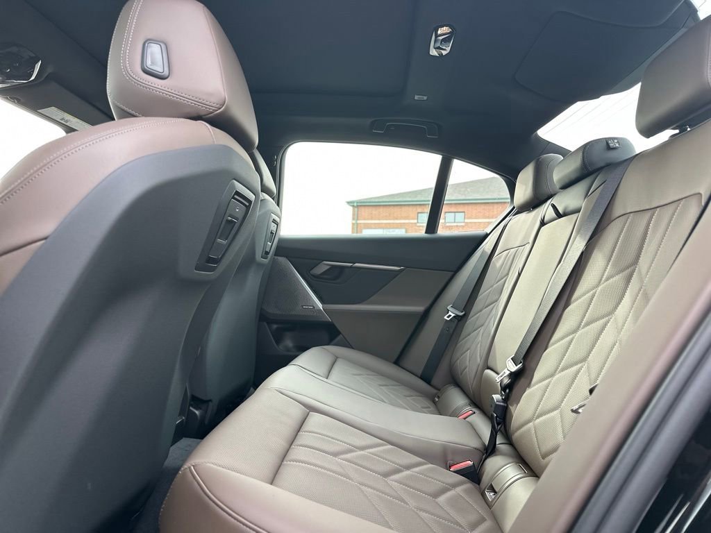 New 2026 Black Sapphire Metallic BMW 530i xDrive image 20