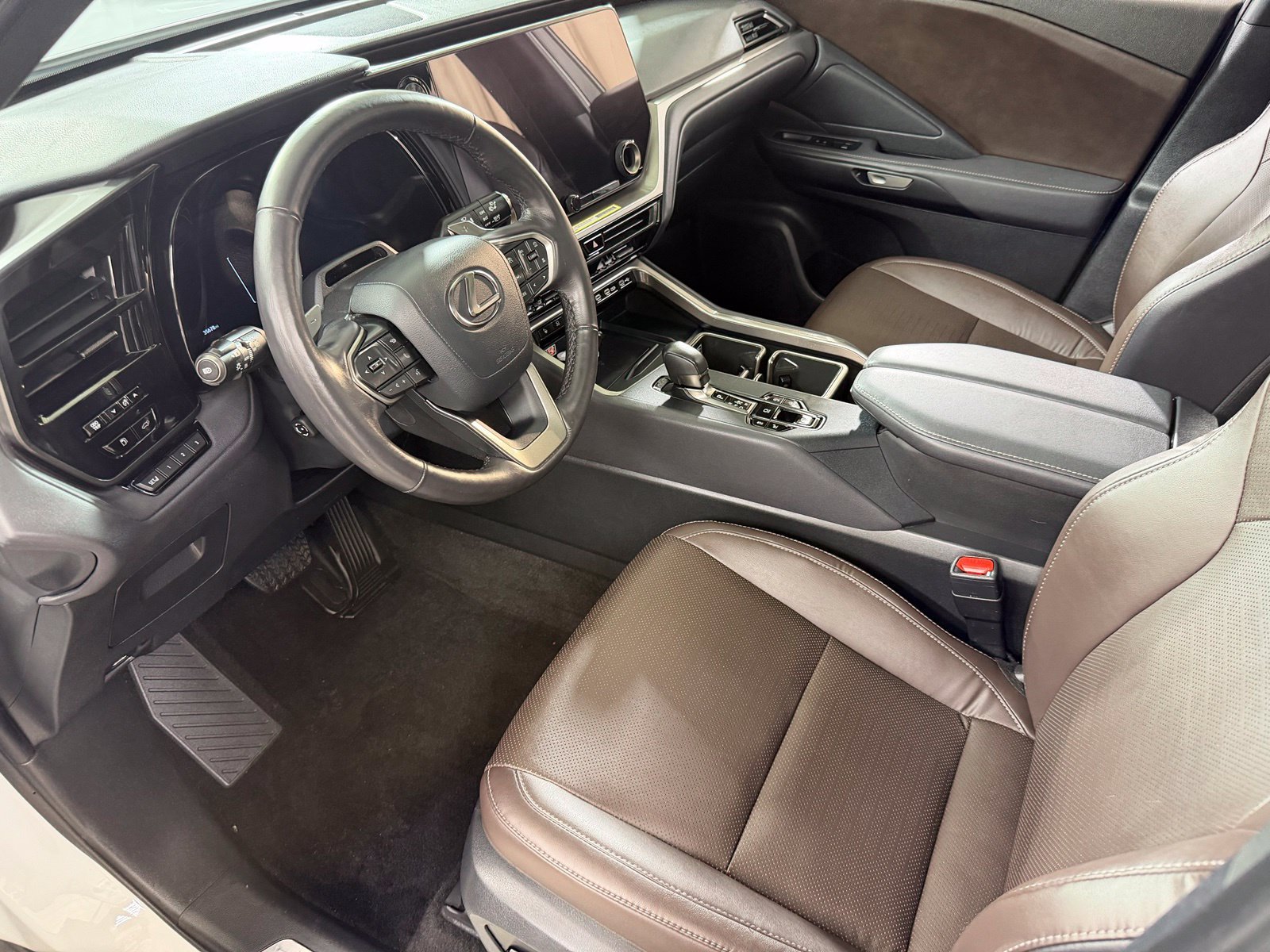Used 2024 Beige Lexus 350 Premium image 36