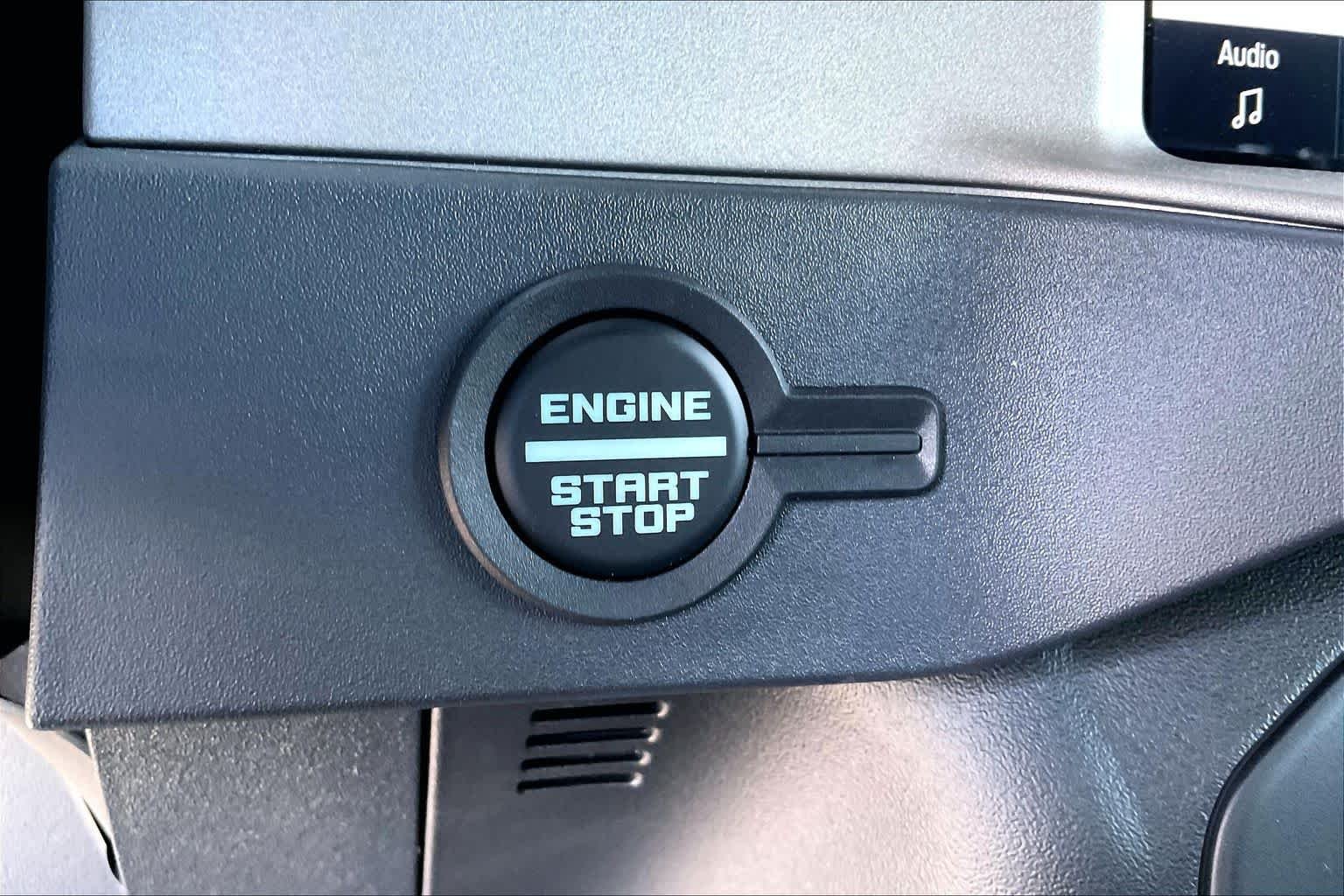 New 2026 Avalanche Gray Ford Outer Banks® image 17