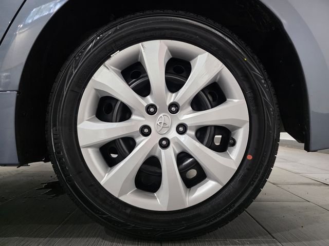 Used 2024  Toyota LE image 23