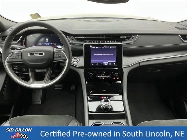 Used 2025 Baltic Gray Metallic Clearcoat Jeep Altitude image 19