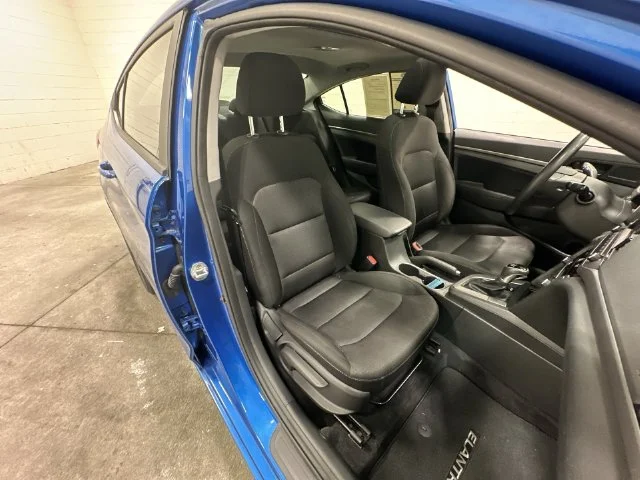 Used 2017 Electric Blue Hyundai Value Edition image 18