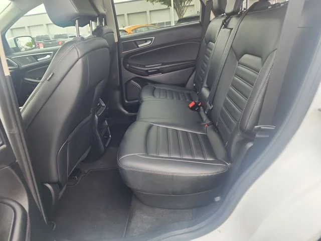 Used 2024 Oxford White Ford SEL image 27