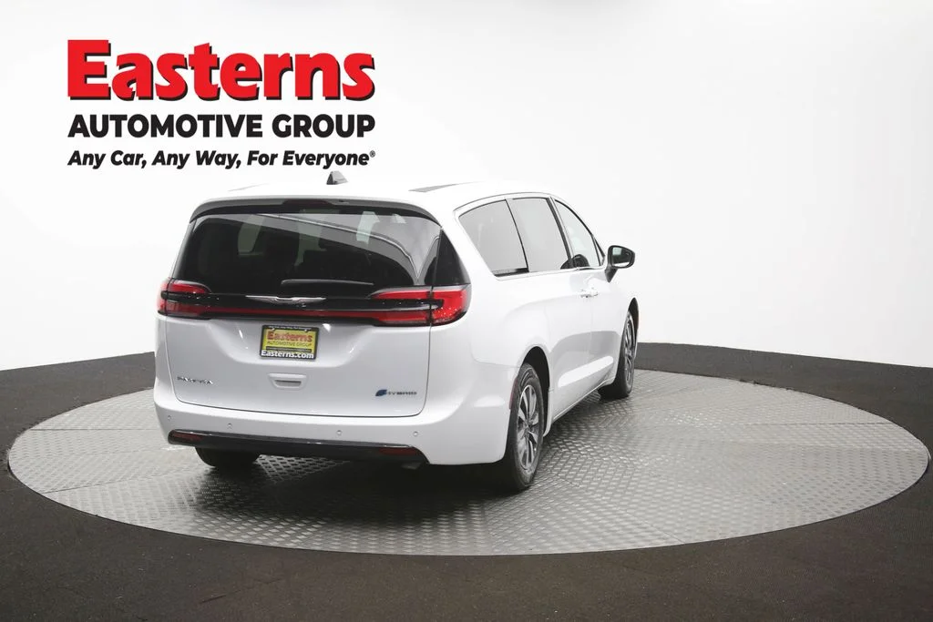 Used 2023 White Chrysler Touring L image 42