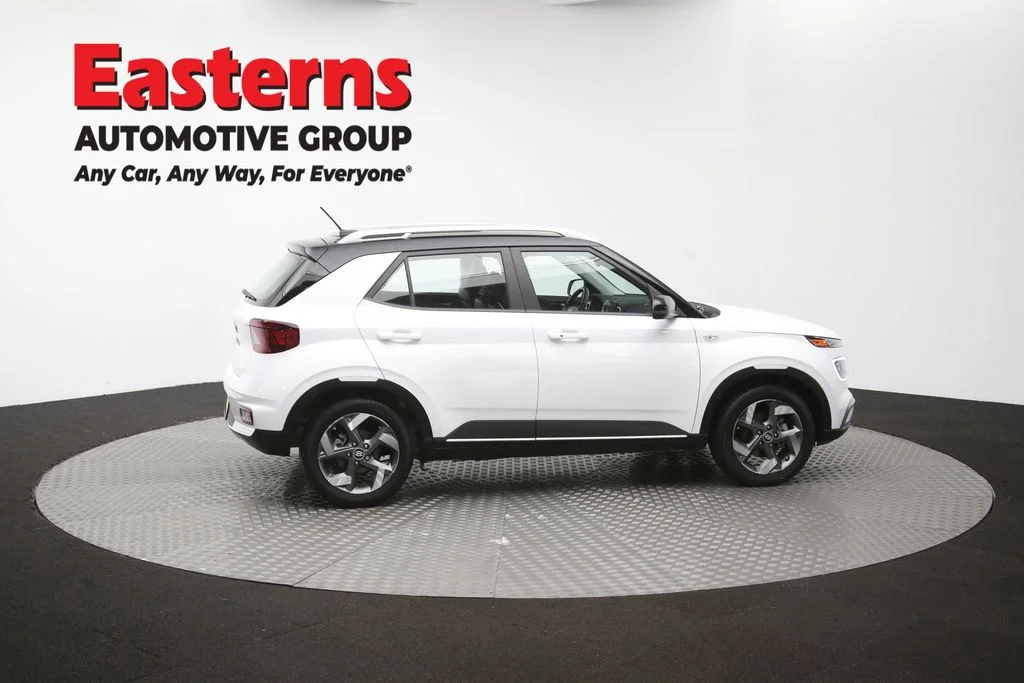 Used 2025 White Hyundai Limited image 43