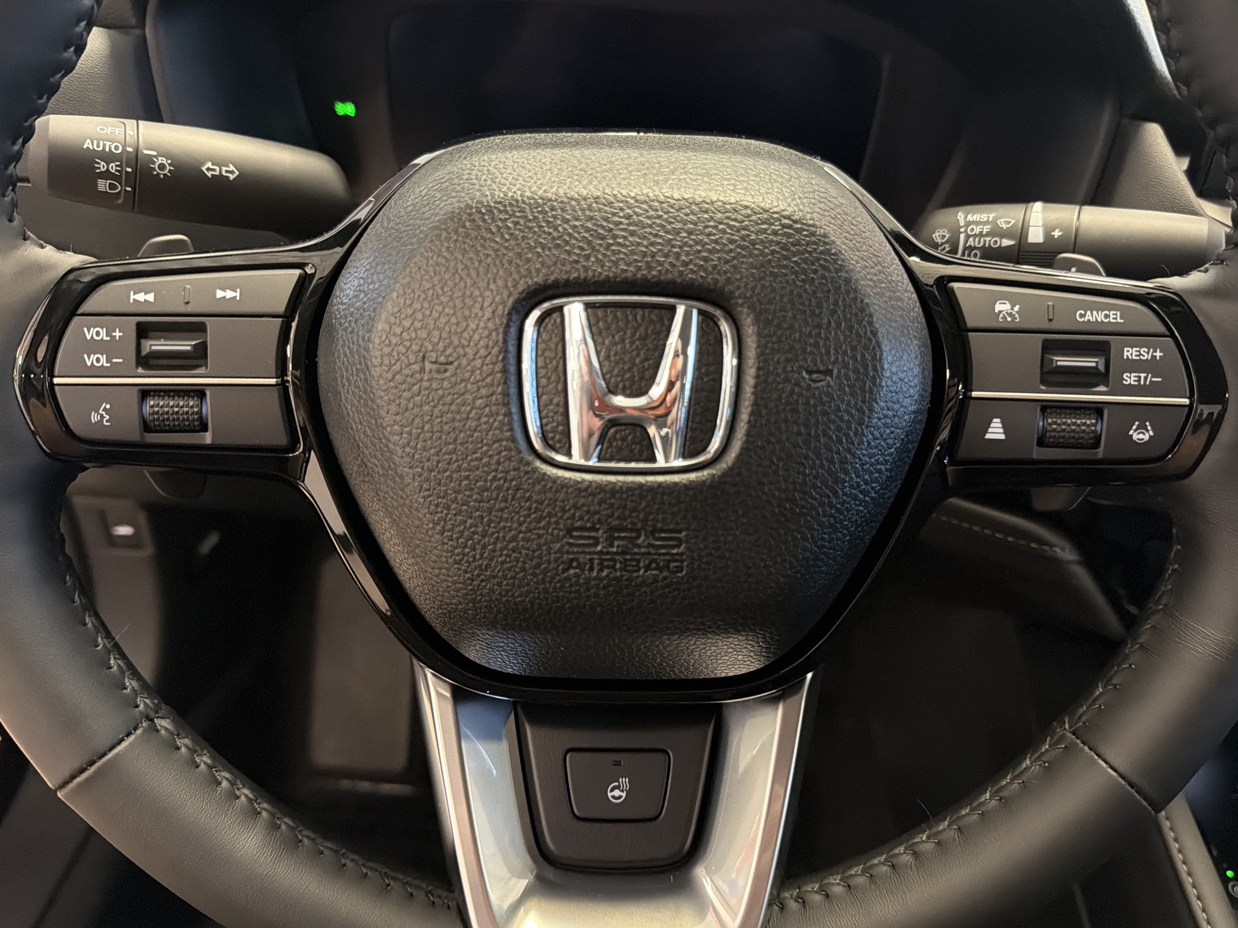 New 2026 Crystal Black Pearl Honda Touring image 12