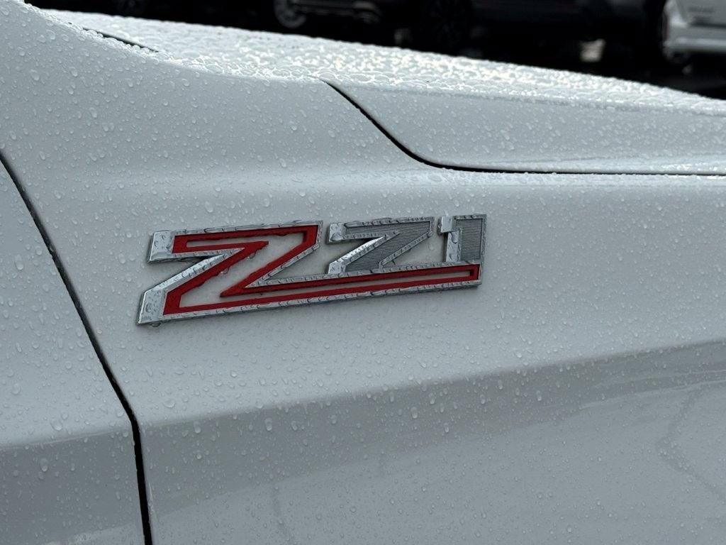 Used 2021 SUMMIT WHITE Chevrolet Z71 image 8