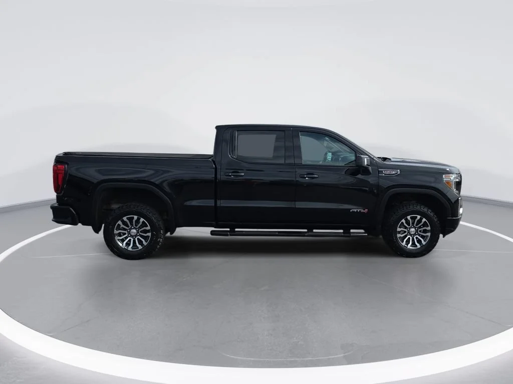 Used 2020 ONYX BLACK GMC AT4 image 2