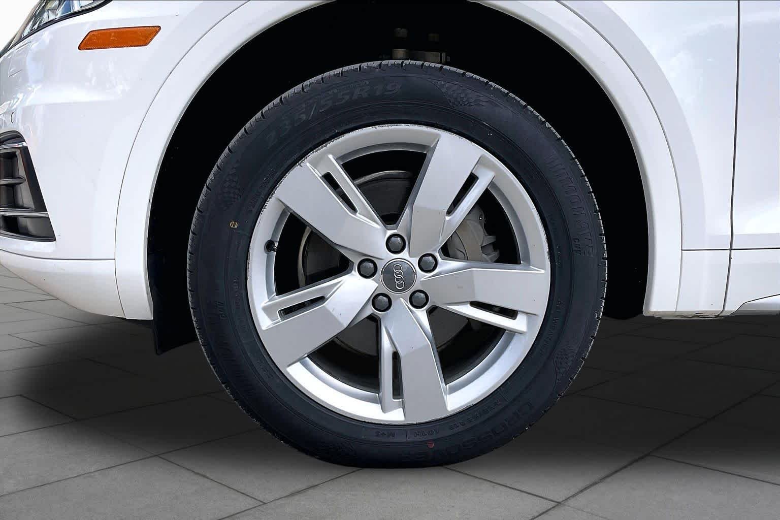 Used 2018  Audi Premium Plus image 11