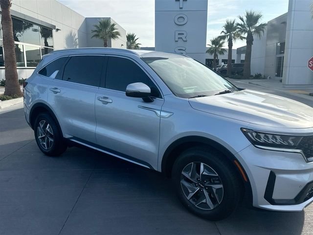 Certified Used 2024 Silky Silver Kia EX image 1