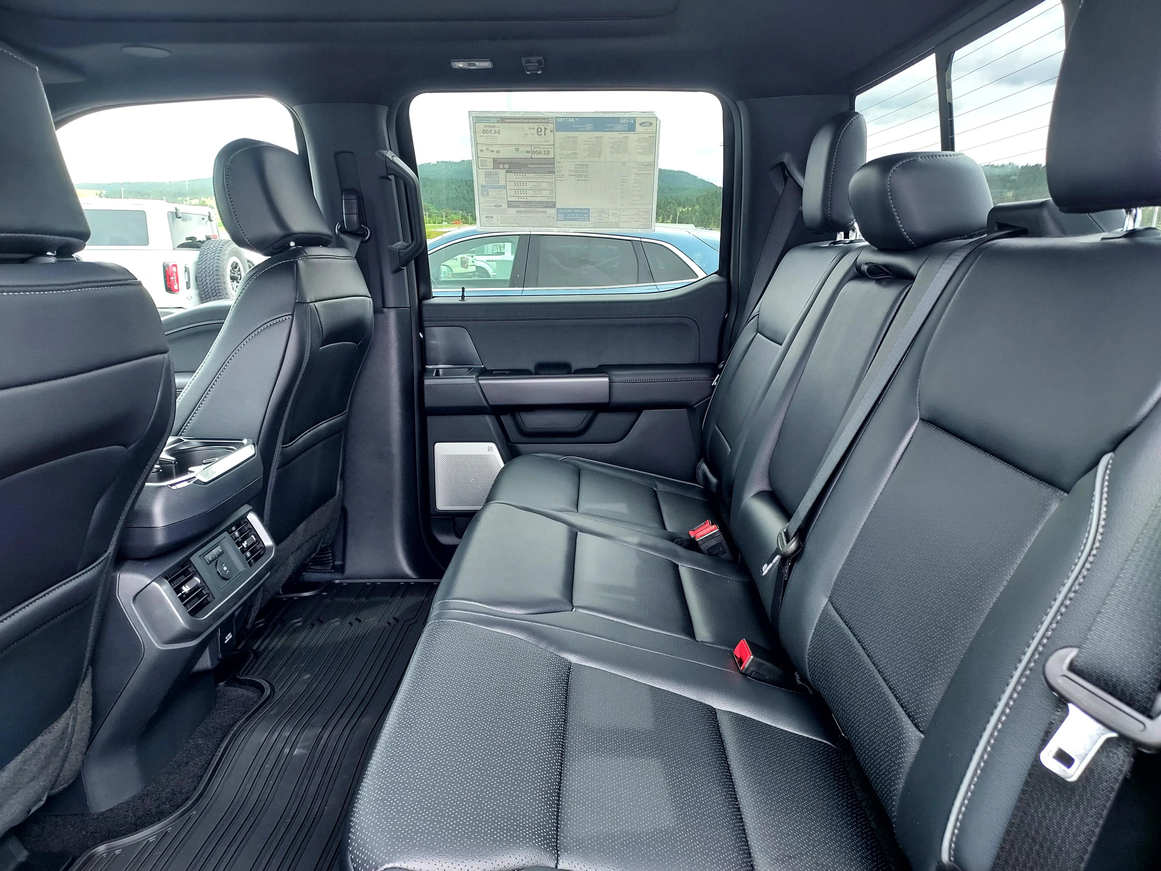 New 2026 Agate Black Metallic Ford LARIAT image 17