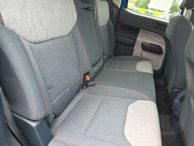 Used 2022 Blue Metallic Ford XLT image 11