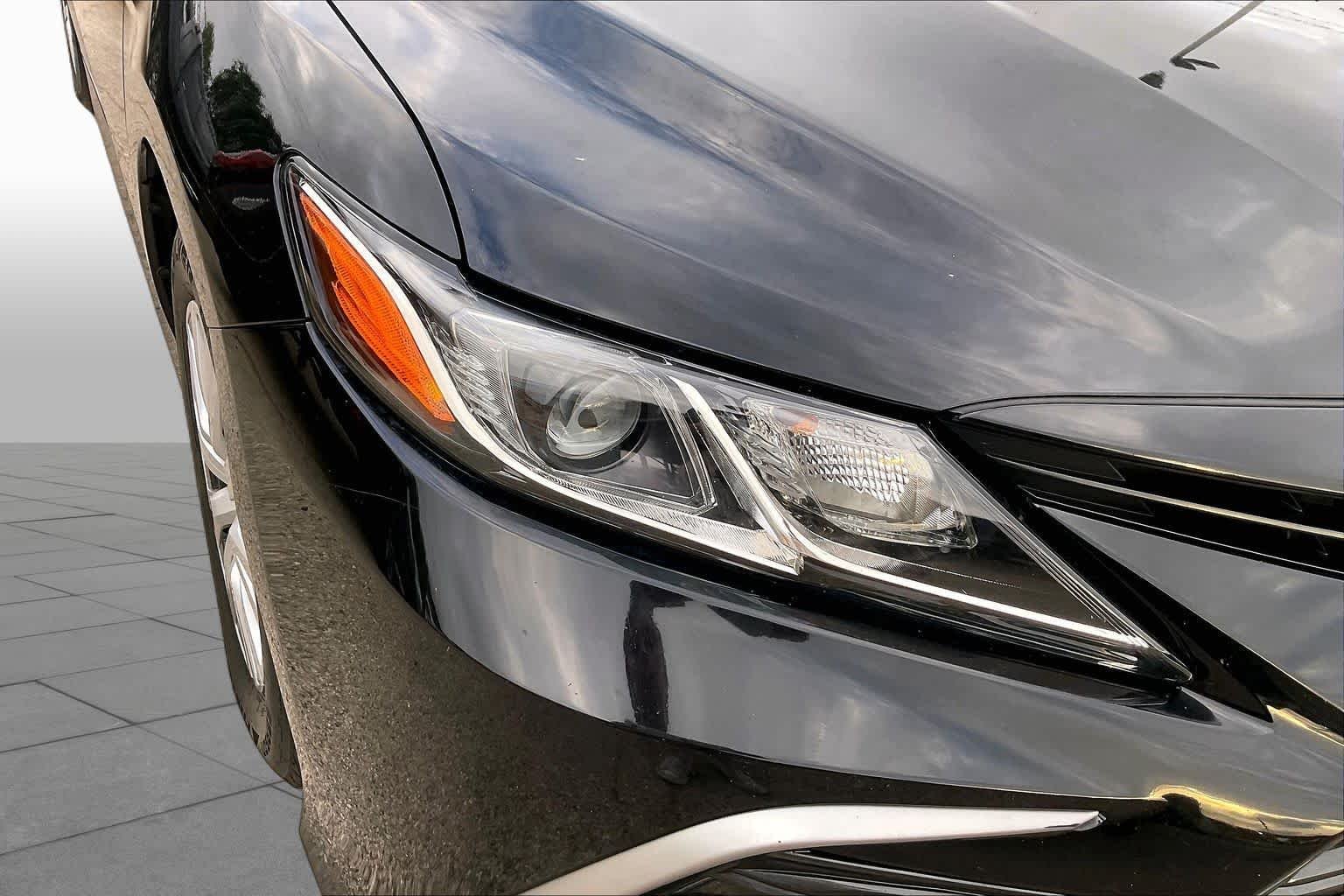 Used 2022 Midnight Black Metallic Toyota Hybrid LE image 26