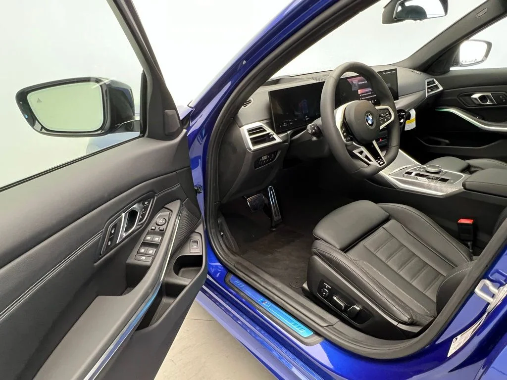 2026 BMW 3 Series 330i - Photo 23