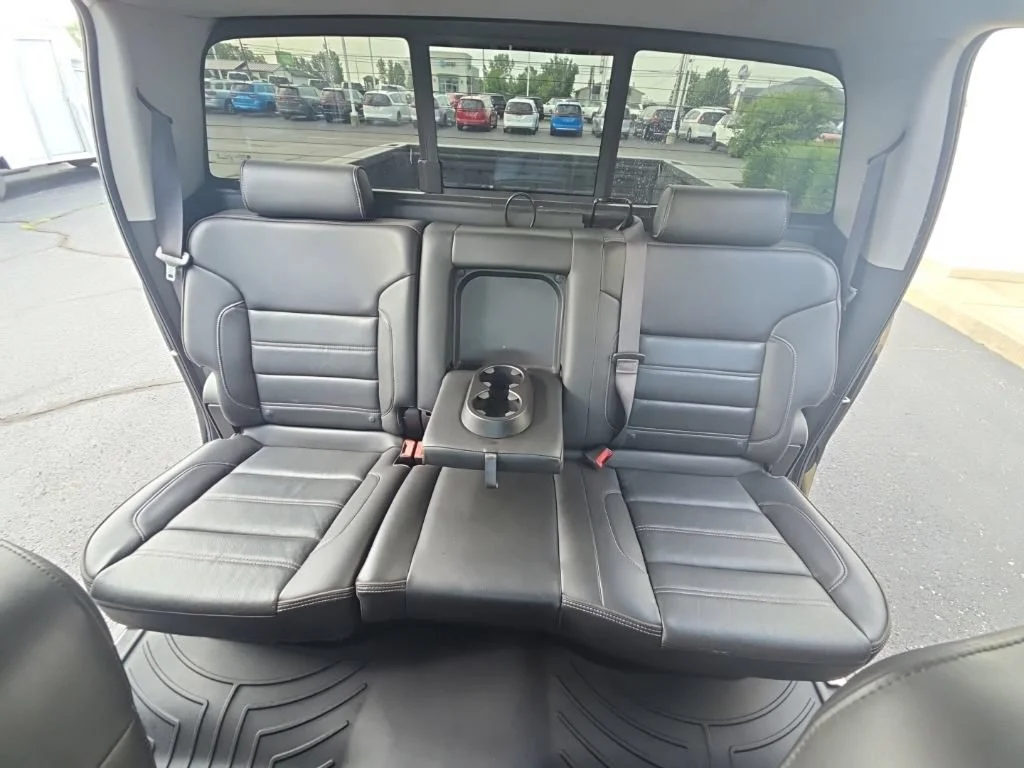 Used 2015 ONYX BLACK GMC Denali image 31