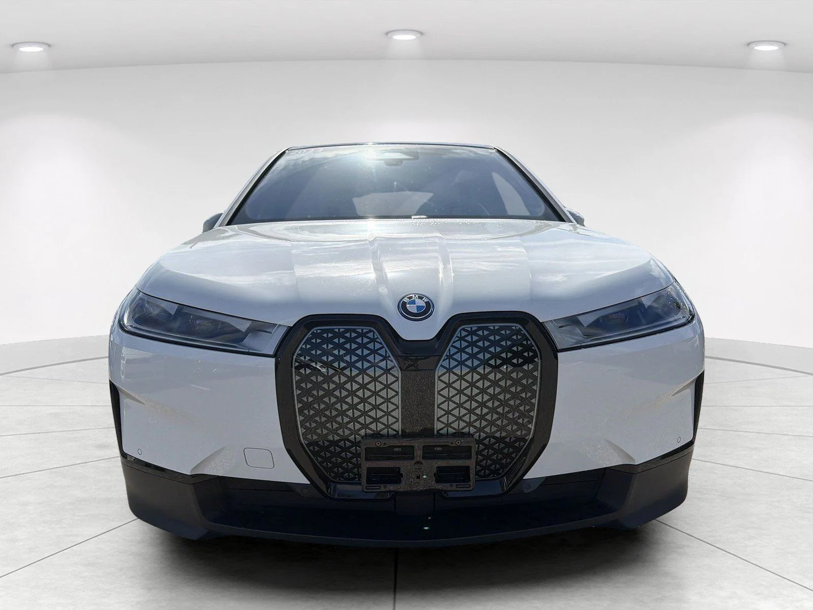 Used 2023 BMW iX Base with VIN WB523CF00PCL70538 for sale in Sarasota, FL