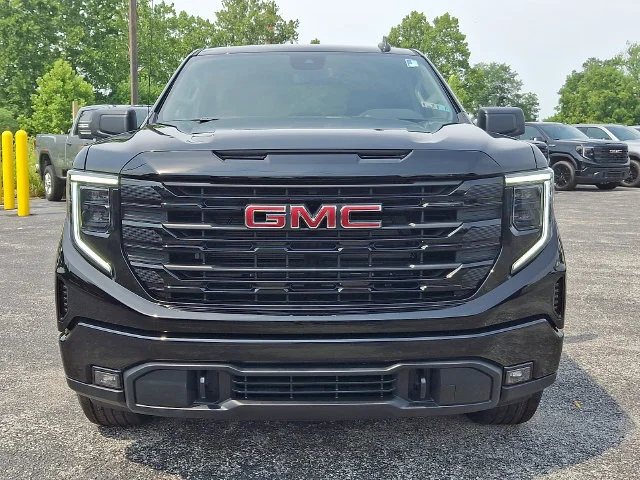 New 2026 Onyx Black GMC Elevation image 2