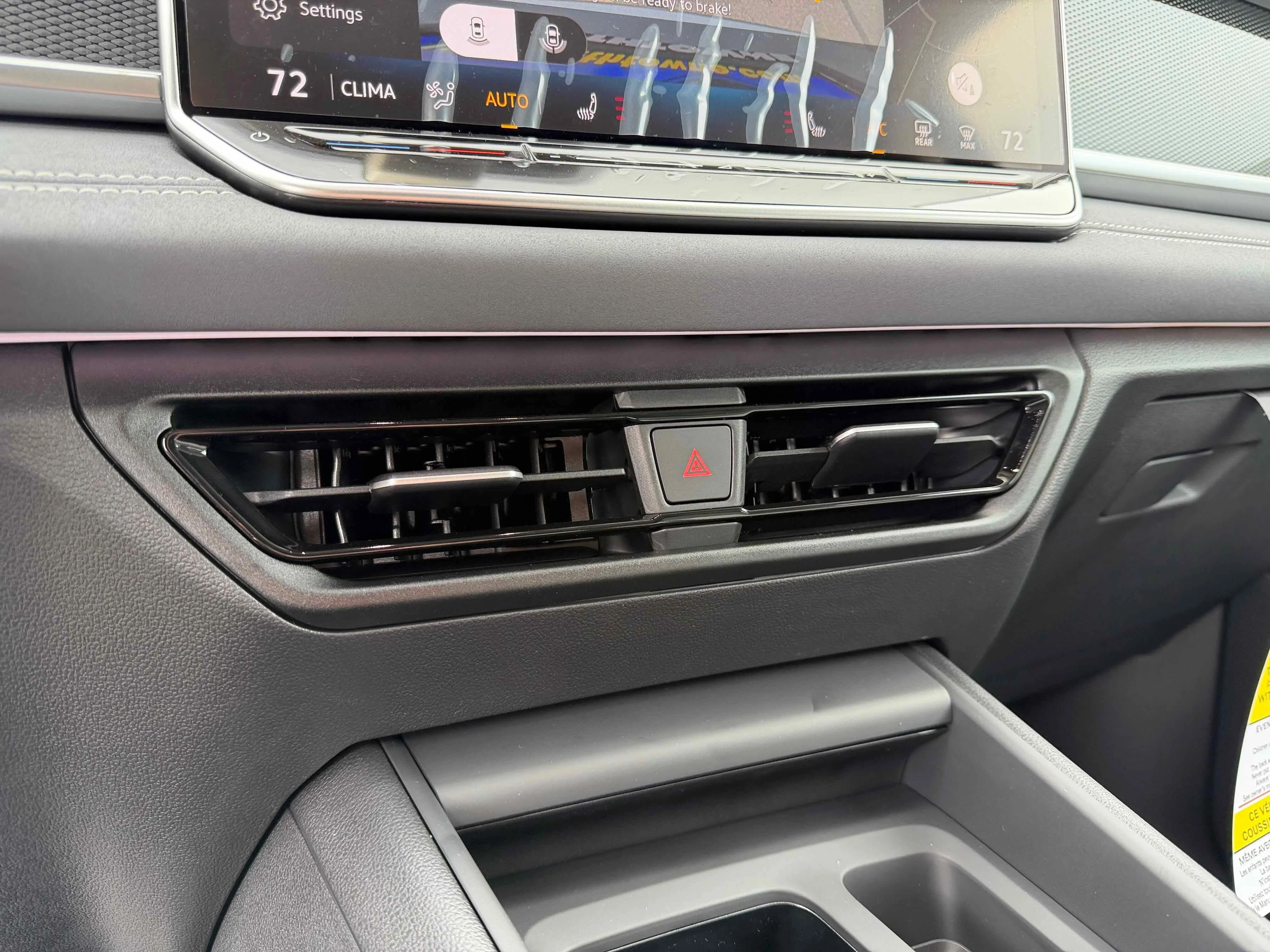 New 2026 Platinum Gray Volkswagen SE image 24