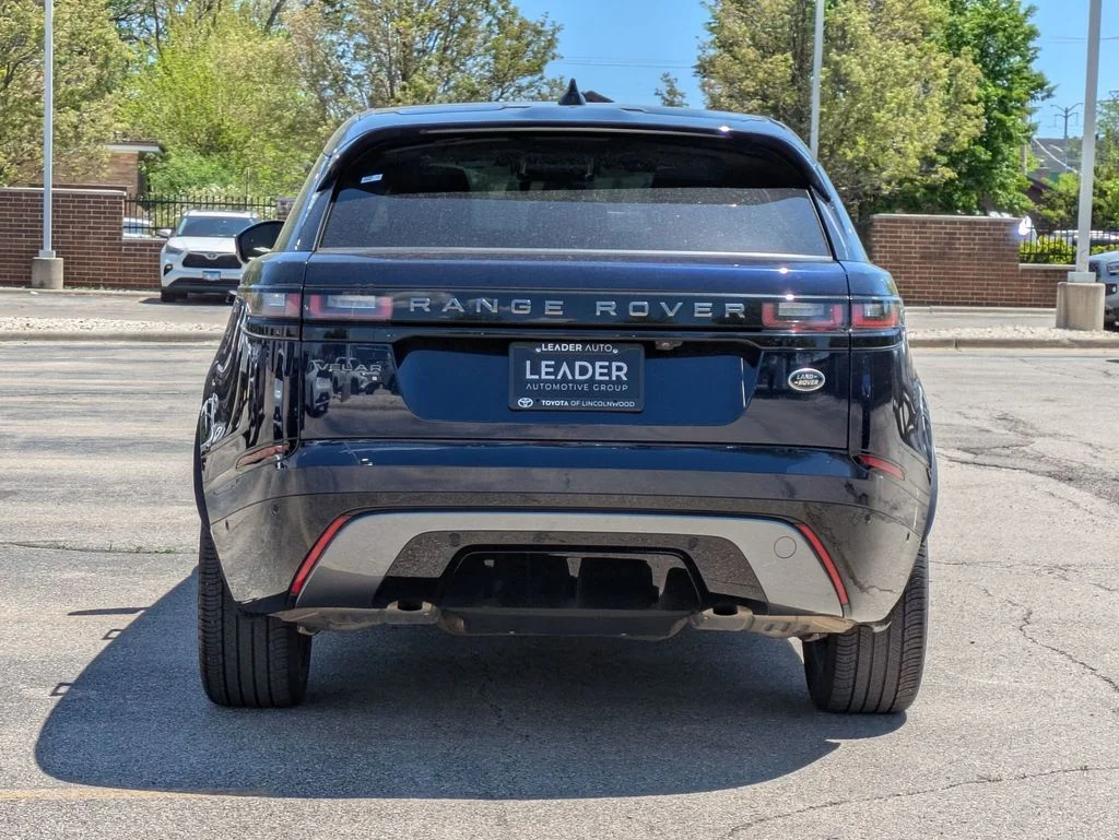 Used 2021 Blue Land Rover P250 R-Dynamic S image 6