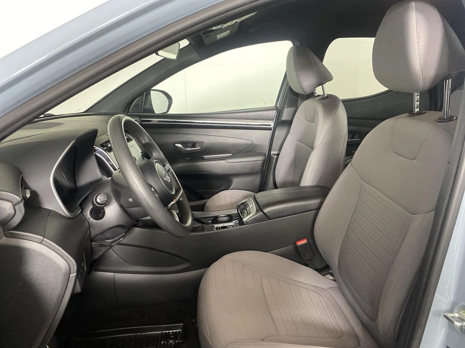 Used 2023 Blue Stone Hyundai SEL image 13