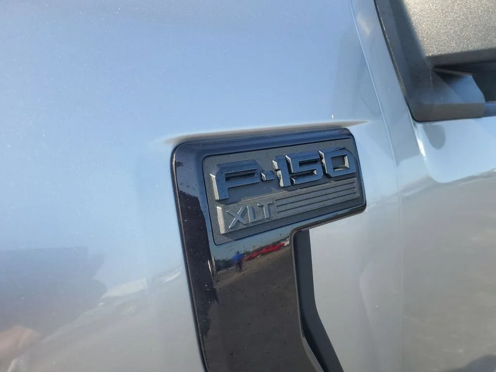 Used 2024 Silver Ford XLT image 38