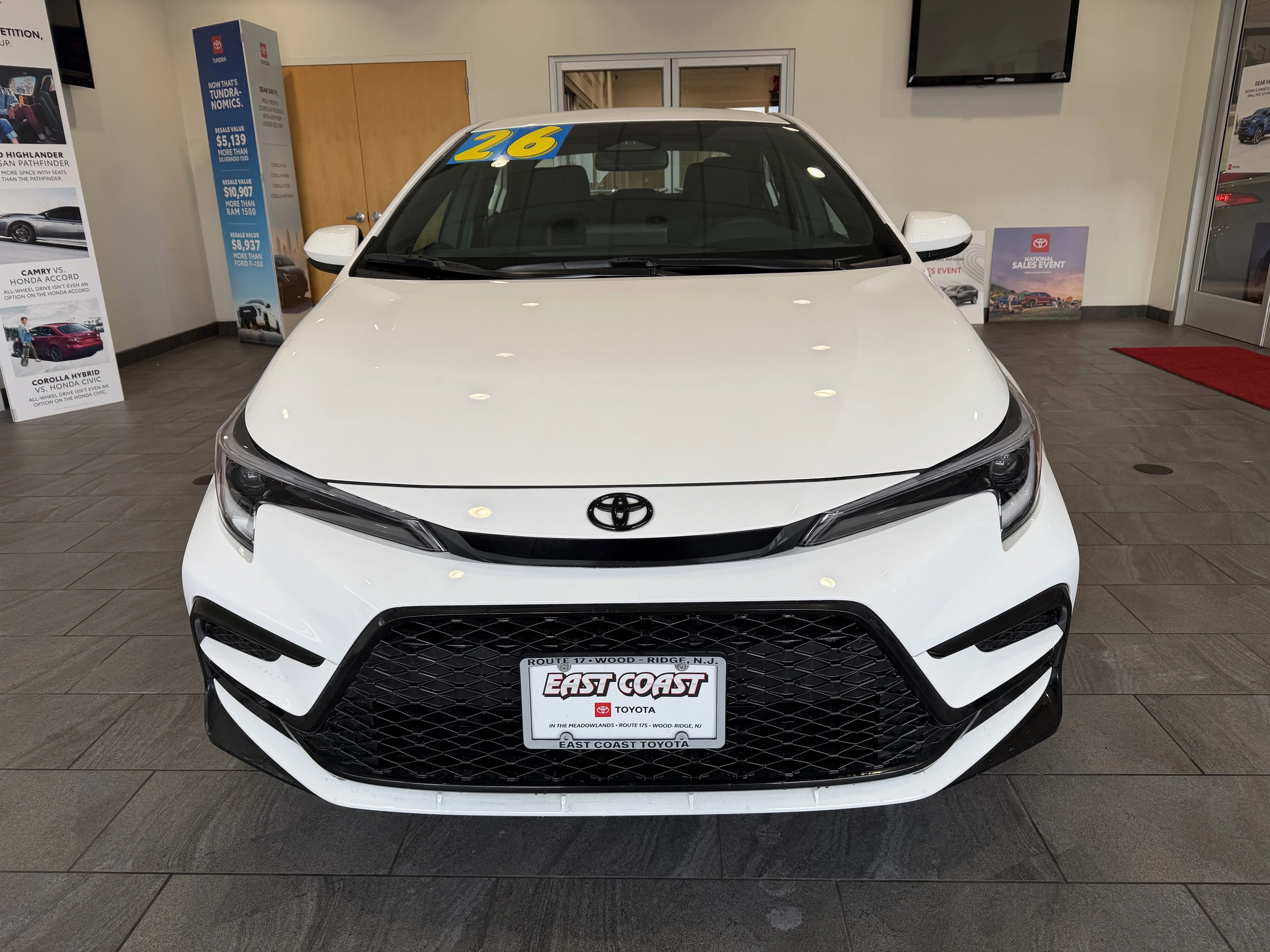 2026 Toyota Corolla SE - Photo 24