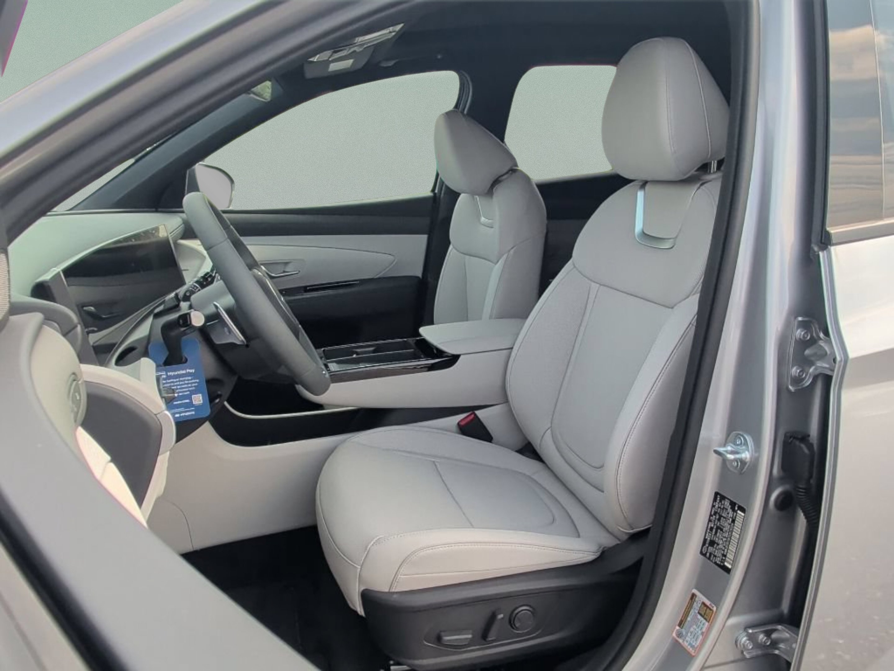 New 2026 Shimmering Silver Hyundai Limited image 15