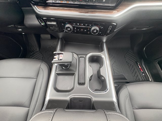 2026 Chevrolet Silverado 1500 RST - Photo 13