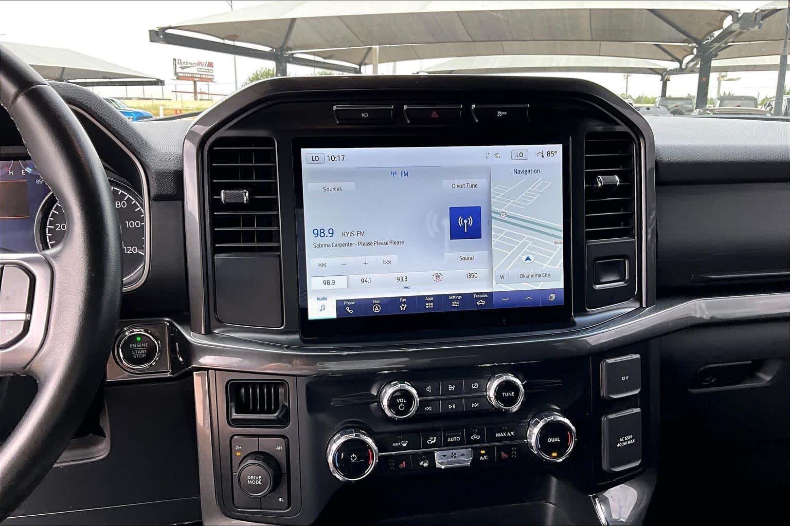 Used 2023 Oxford White Ford XLT image 29