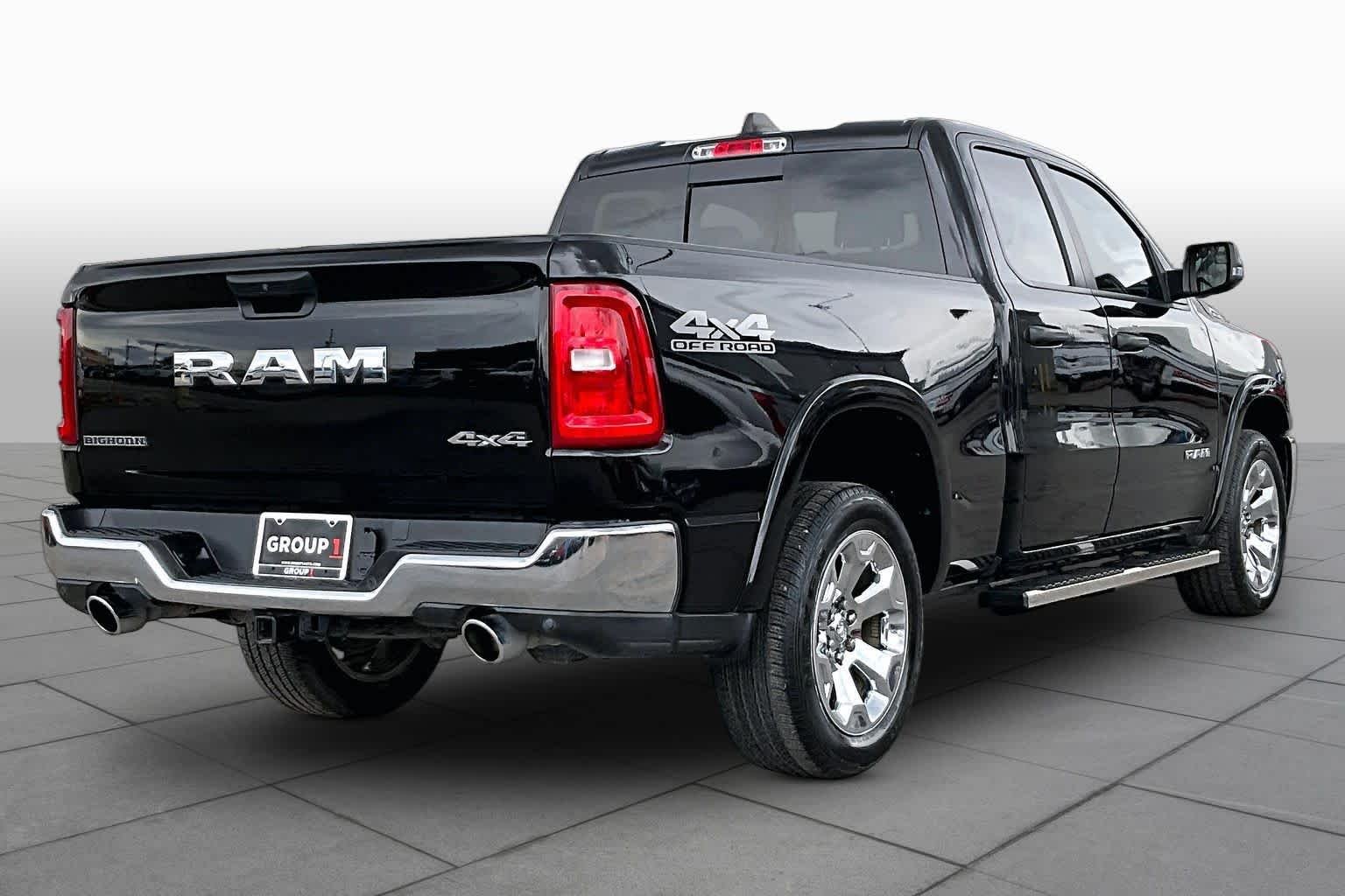 Certified Used 2025 Diamond Black Ram Big Horn image 13