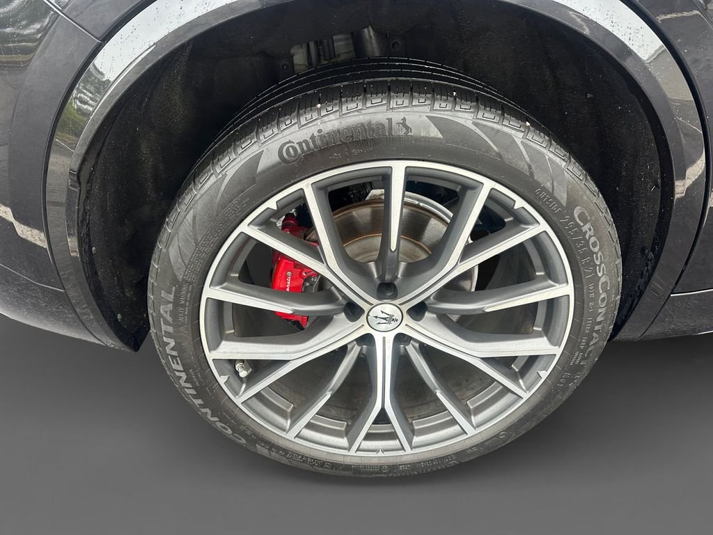 Used 2023  Maserati Modena image 10