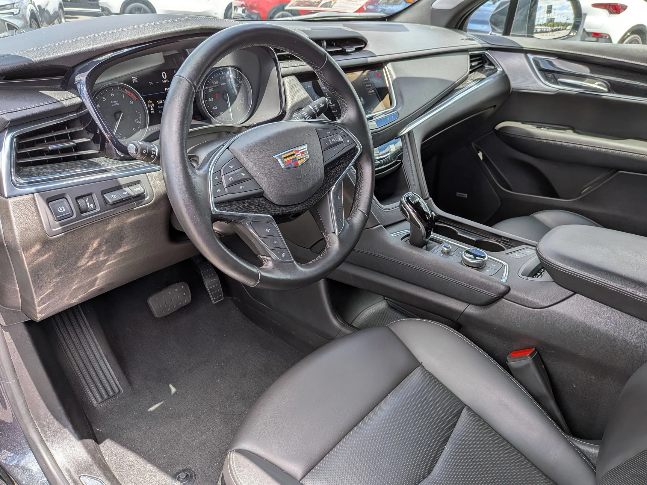 Used 2022 Wilder Metallic Cadillac AWD Premium Luxury image 9