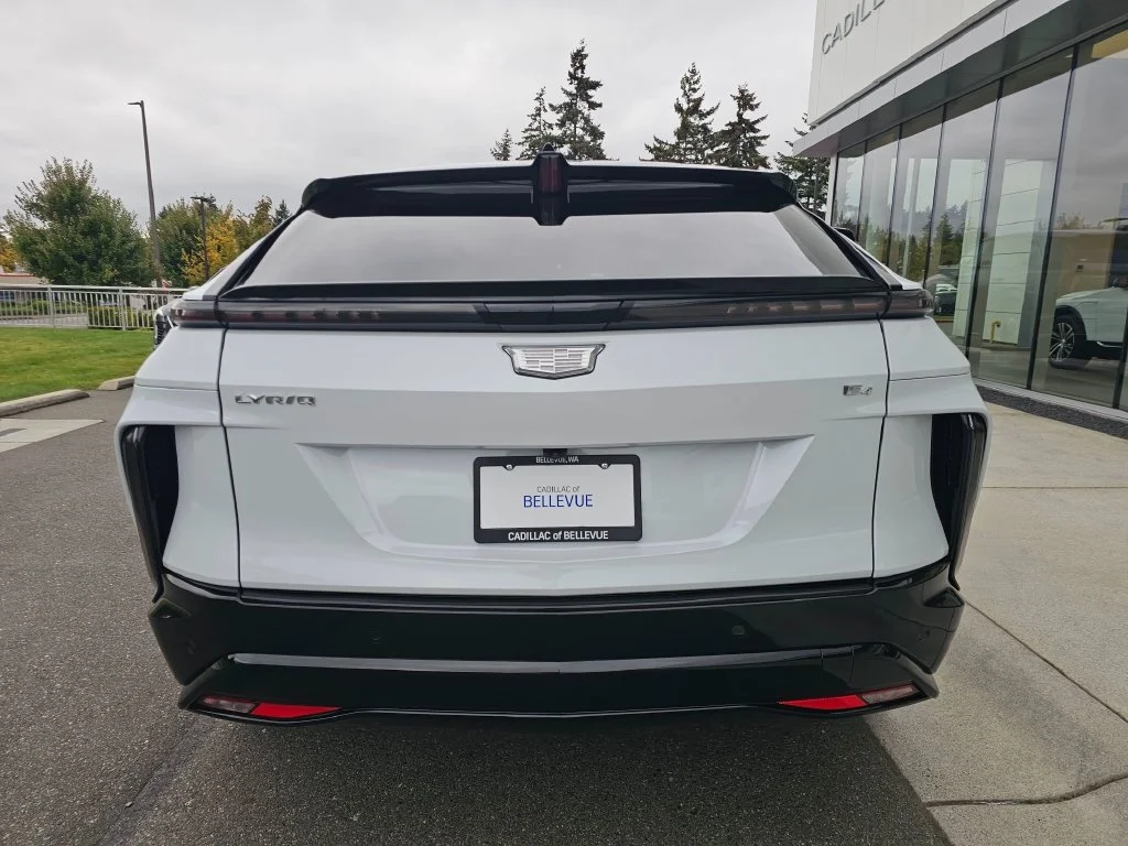 2027 Cadillac LYRIQ Sport - Photo 6