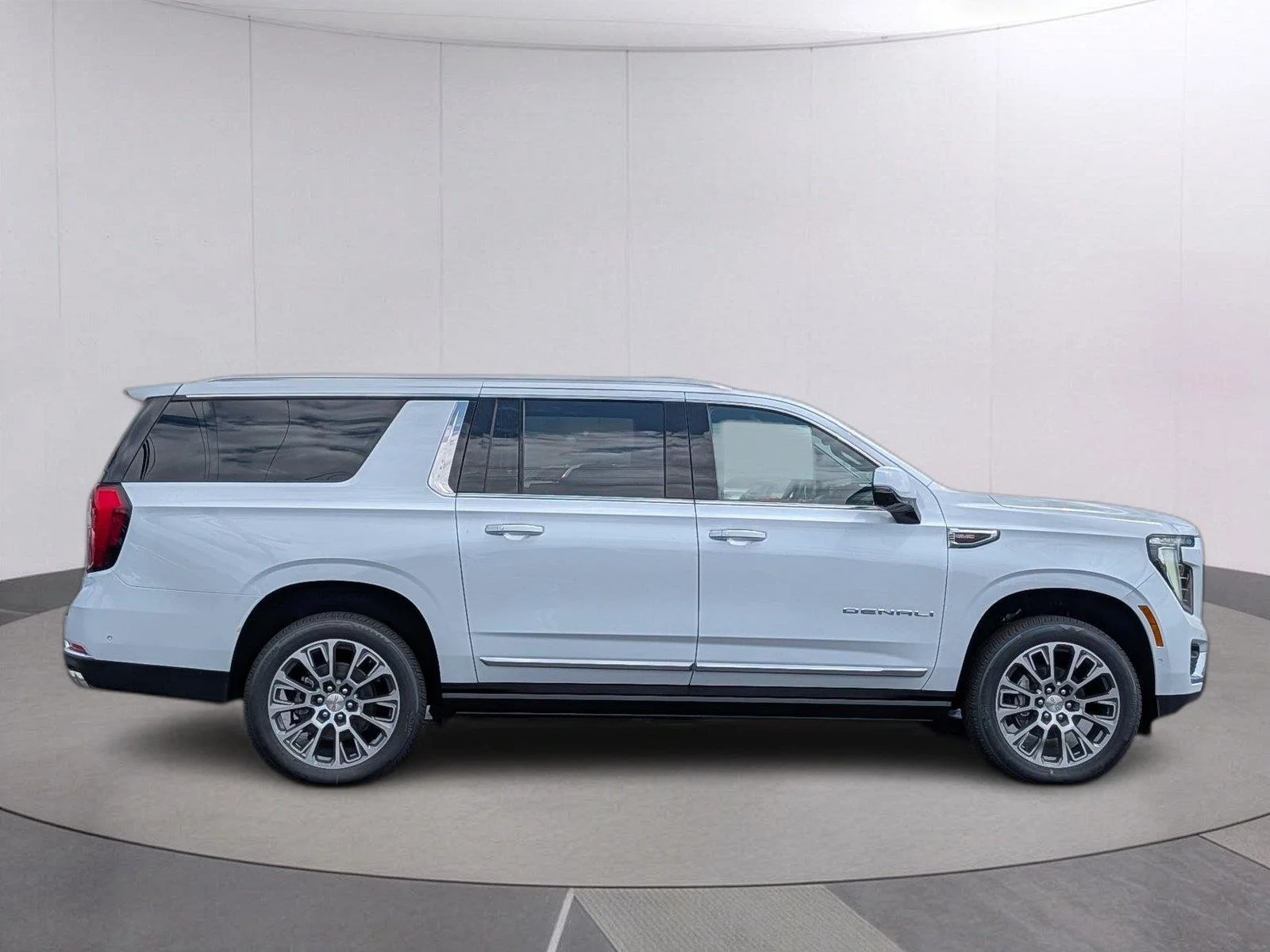 New 2026 Glacier White Tricoat GMC Denali image 6
