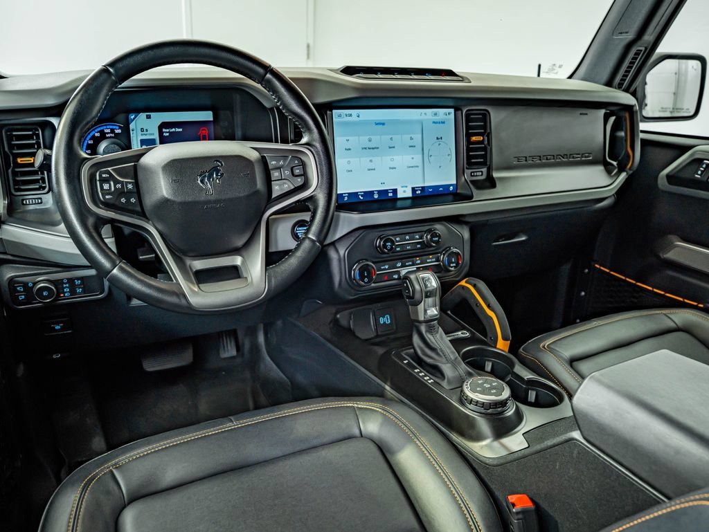 Used 2022 Shadow Black Ford Badlands image 30