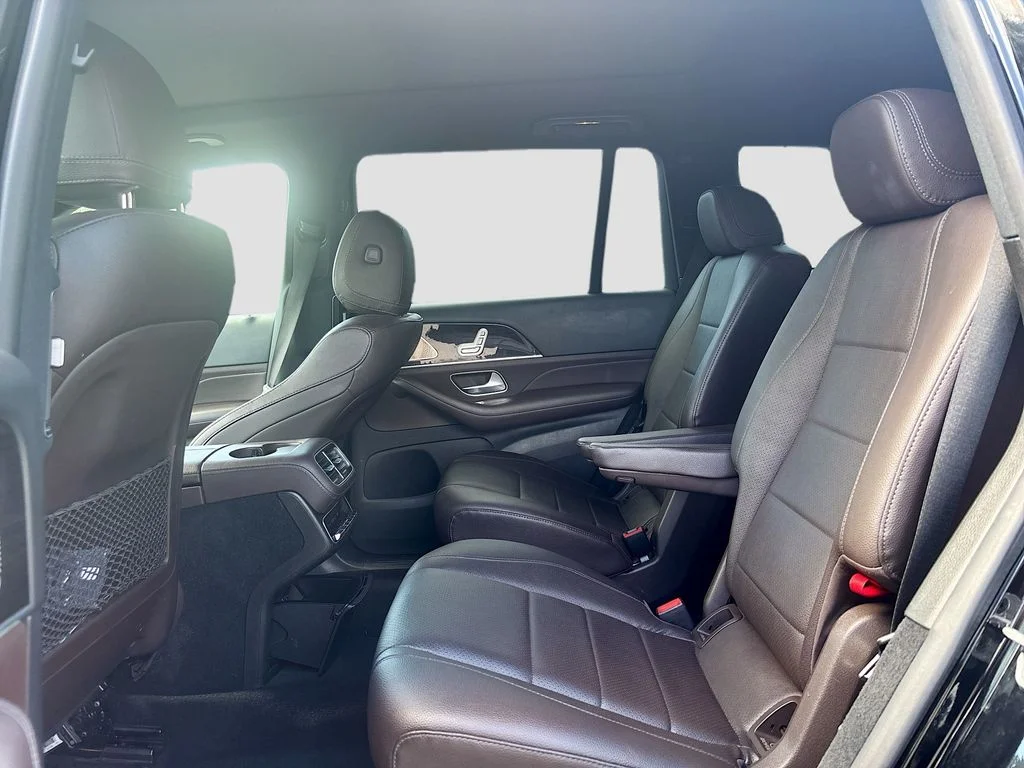 Used 2022 Black Mercedes-Benz GLS 450 image 19