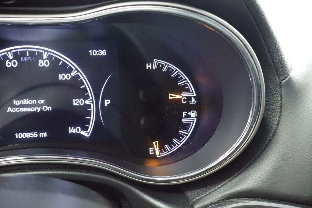 Certified Used 2020 White Jeep Overland image 29