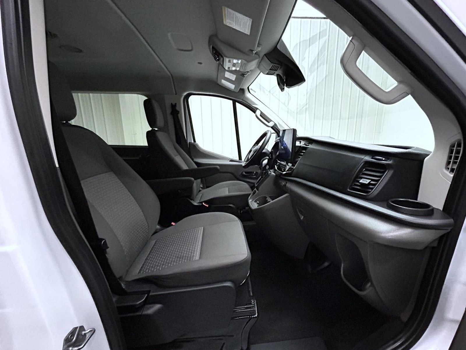 Used 2024 White Ford XLT image 15