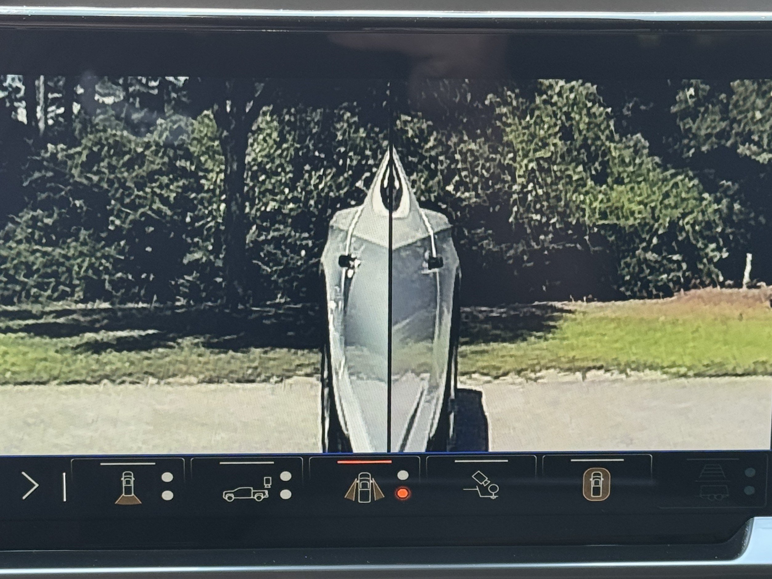 2026 GMC Sierra 1500 SLT - Photo 39