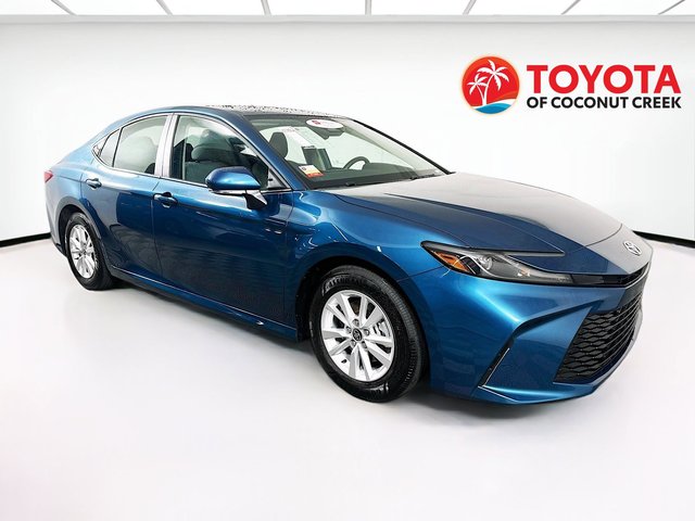 2025 Toyota Camry media 1