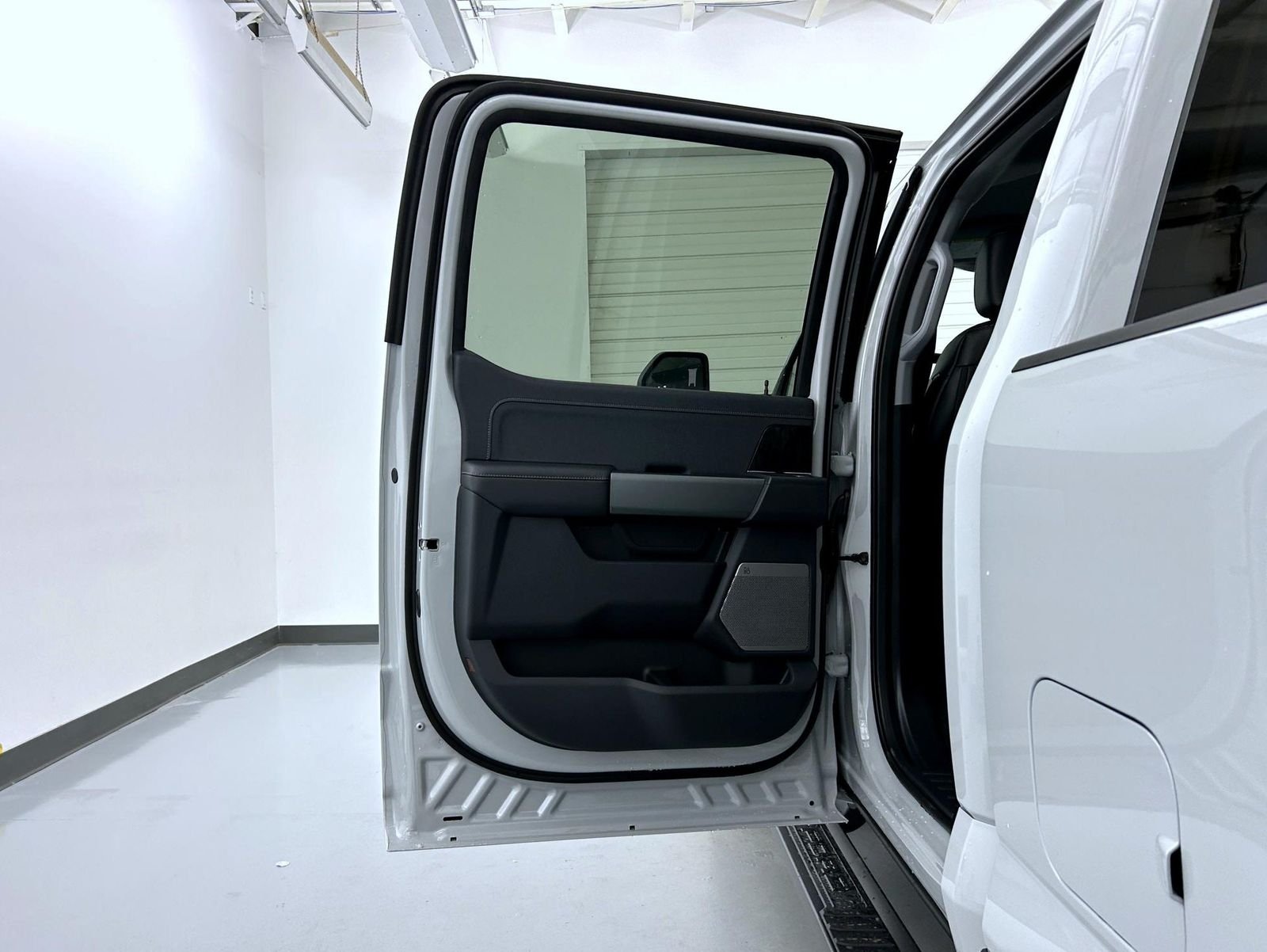 New 2026 Avalanche Ford Lariat image 20