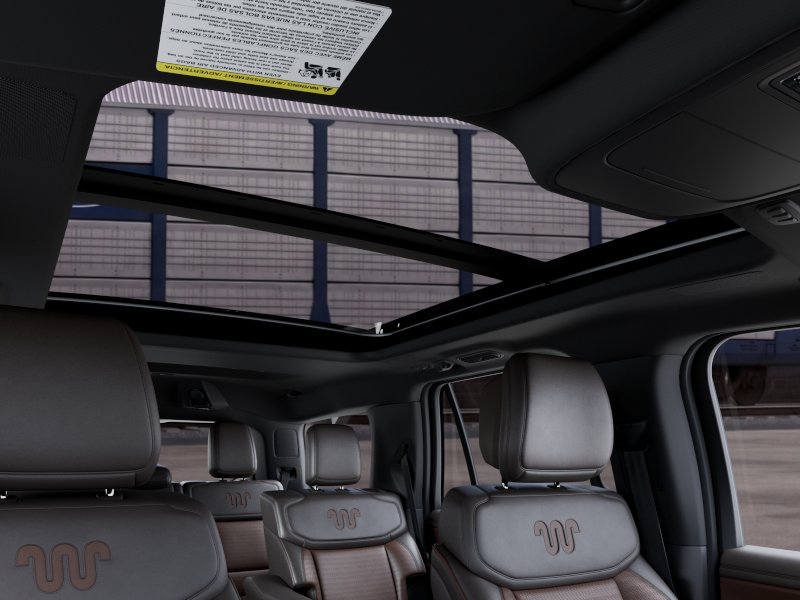 New 2027 Star White Metallic Tri-Coat Ford King Ranch image 23